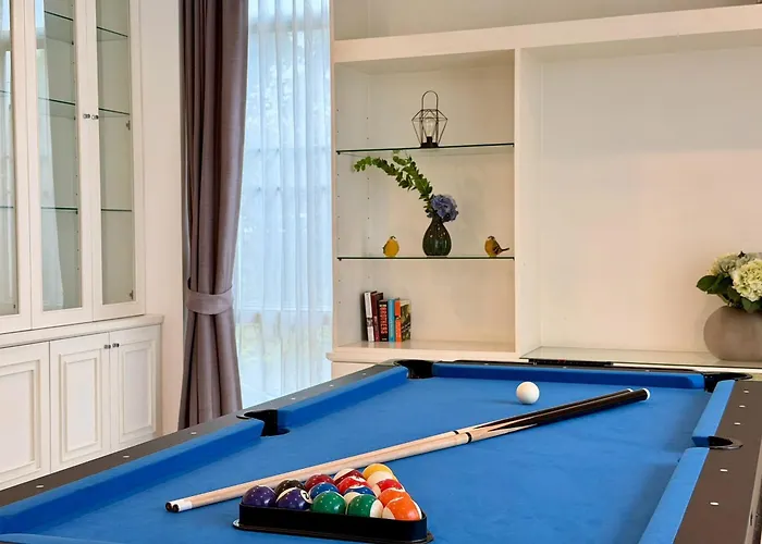 Pool Ramkhamhaeng 9 * بانكوك
